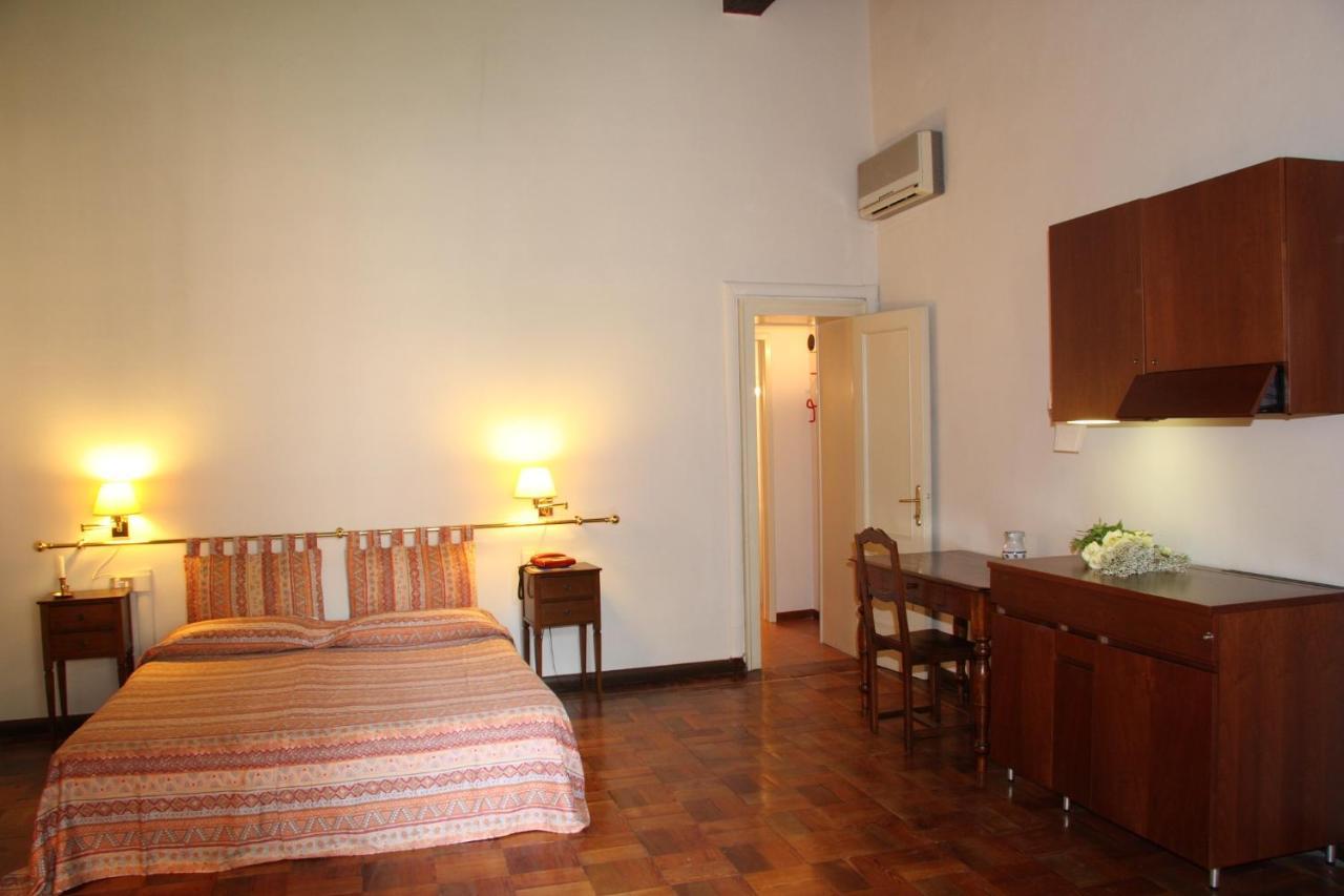 Residence In Centro Mantova Luaran gambar