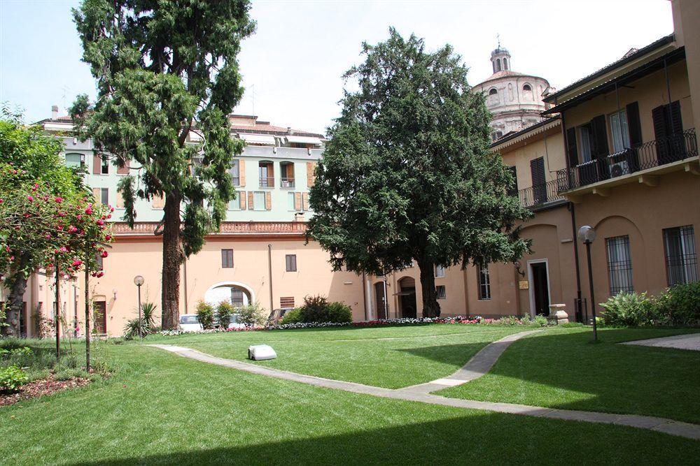 Residence In Centro Mantova Luaran gambar