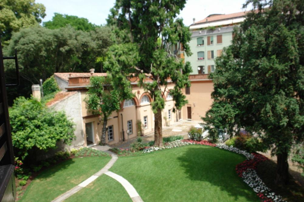 Residence In Centro Mantova Luaran gambar